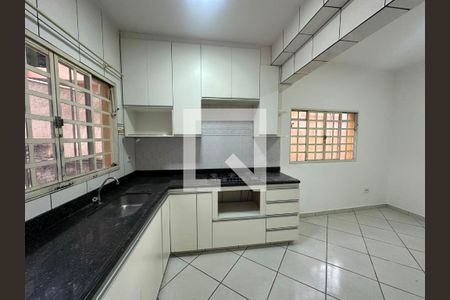 Casa para alugar com 3 quartos, 150m² em Pindorama, Belo Horizonte