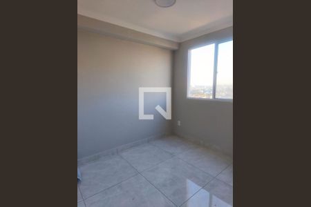Quarto de apartamento para alugar com 2 quartos, 32m² em Parque Erasmo Assunção, Santo André