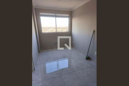 Quarto 2 de apartamento para alugar com 2 quartos, 32m² em Parque Erasmo Assunção, Santo André