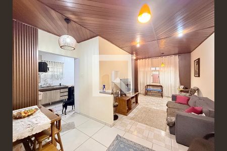 Sala de casa à venda com 2 quartos, 221m² em Santo Amaro, São Paulo