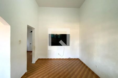Casa à venda com 2 quartos, 206m² em Sagrada Família, Belo Horizonte