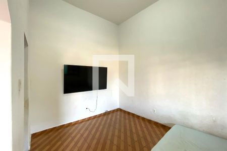 Sala de casa à venda com 2 quartos, 300m² em Sagrada Família, Belo Horizonte