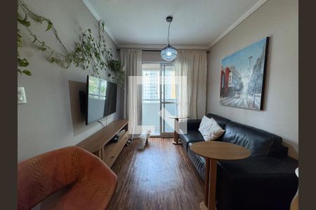Sala de apartamento para alugar com 2 quartos, 55m² em Continental, Osasco