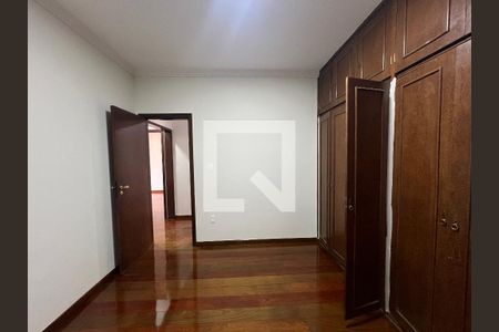 Quarto Suíte de casa para alugar com 3 quartos, 83m² em Itapoã, Belo Horizonte