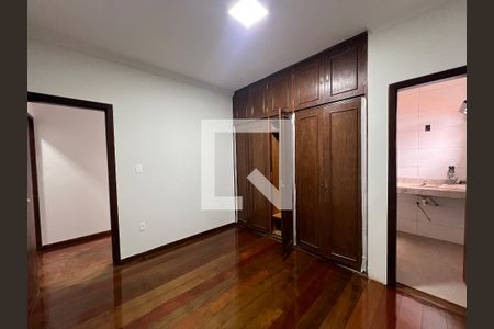 Quarto Suíte de casa para alugar com 3 quartos, 83m² em Itapoã, Belo Horizonte