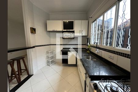 Cozinha de casa para alugar com 2 quartos, 200m² em Loteamento Villa Branca, Jacareí