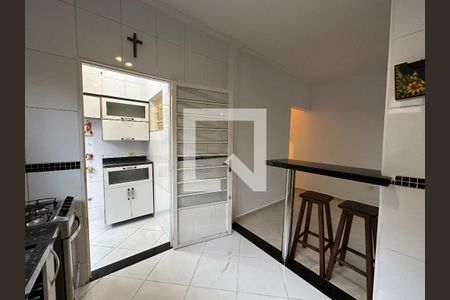 Cozinha de casa para alugar com 2 quartos, 200m² em Loteamento Villa Branca, Jacareí