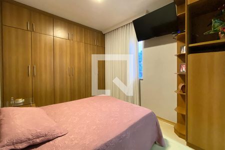 Suite  de apartamento à venda com 4 quartos, 132m² em Santa Cruz, Belo Horizonte