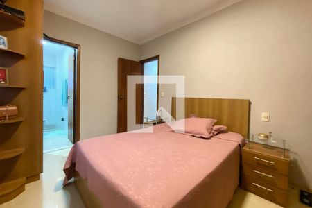 Suite  de apartamento à venda com 4 quartos, 132m² em Santa Cruz, Belo Horizonte