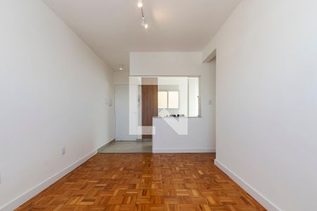 Sala de apartamento à venda com 2 quartos, 70m² em Cambuci, São Paulo