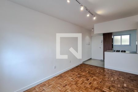 Sala de apartamento à venda com 2 quartos, 70m² em Cambuci, São Paulo