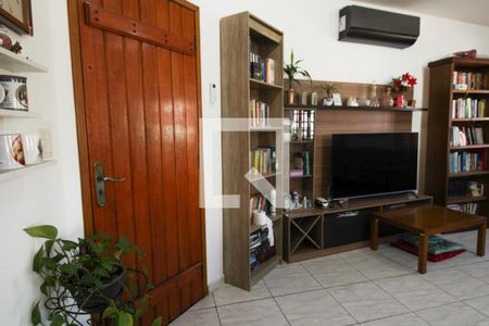 Sala de casa à venda com 3 quartos, 255m² em Vila Iorio, São Paulo
