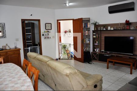 Detalhe - Sala de casa à venda com 3 quartos, 255m² em Vila Iorio, São Paulo