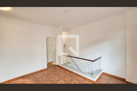 Sala de casa para alugar com 2 quartos, 70m² em Olaria, Rio de Janeiro