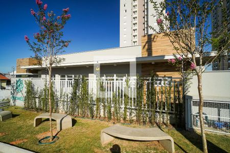 Fachada e portaria de apartamento para alugar com 2 quartos, 62m² em Jardim Saira, Sorocaba