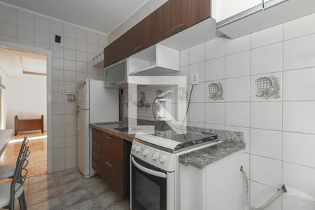 Cozinha de apartamento à venda com 3 quartos, 67m² em Petrópolis, Porto Alegre