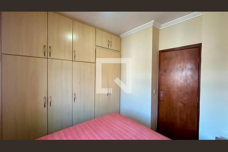 Quarto  de apartamento à venda com 3 quartos, 75m² em Nova Suíça, Belo Horizonte
