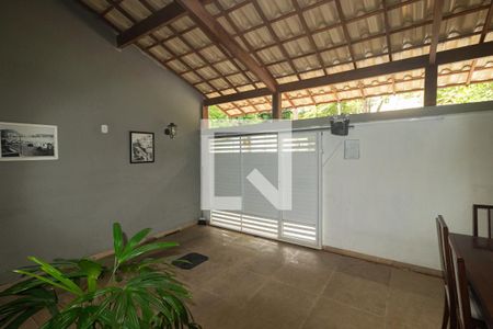 Vista da Sala de casa à venda com 3 quartos, 75m² em Campo Grande, Rio de Janeiro
