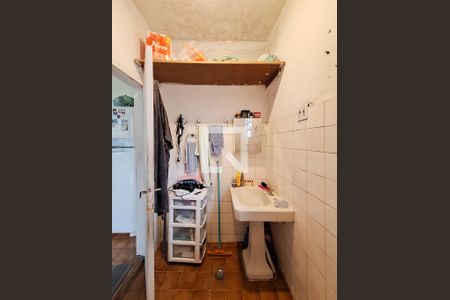 Banheiro de casa à venda com 1 quarto, 126m² em Jardim Santa Cruz, São Paulo