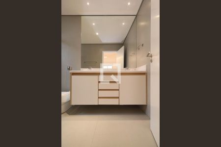 Banheiro da Suíte 1 de apartamento à venda com 3 quartos, 160m² em Cerqueira César, São Paulo