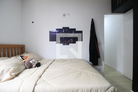 Quarto 1 de apartamento para alugar com 2 quartos, 49m² em Morumbi, São Paulo