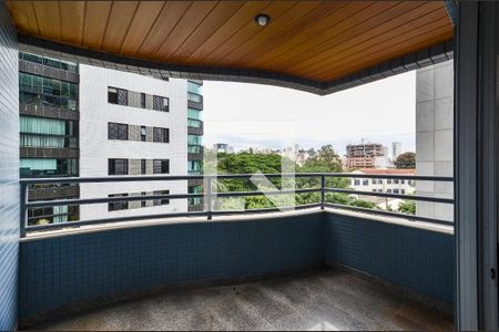 Varanda de apartamento para alugar com 3 quartos, 200m² em Santo Agostinho, Belo Horizonte