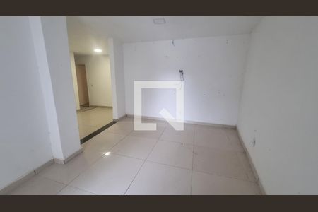 Sala de casa de condomínio à venda com 3 quartos, 150m² em Vargem Grande, Rio de Janeiro