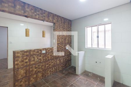 Cozinha de casa para alugar com 1 quarto, 50m² em Jardim Sao Roberto, São Paulo