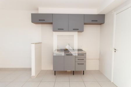 Sala/Cozinha de apartamento à venda com 2 quartos, 32m² em Vila Nova Curuca, São Paulo