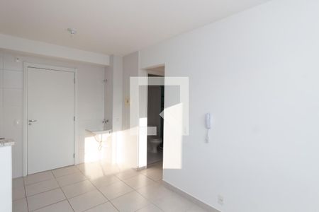 Sala/Cozinha de apartamento à venda com 2 quartos, 32m² em Vila Nova Curuca, São Paulo