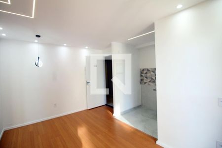 Sala de apartamento para alugar com 2 quartos, 43m² em Irajá, Rio de Janeiro