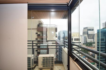 Sala de jantar varanda de apartamento para alugar com 1 quarto, 44m² em Pinheiros, São Paulo