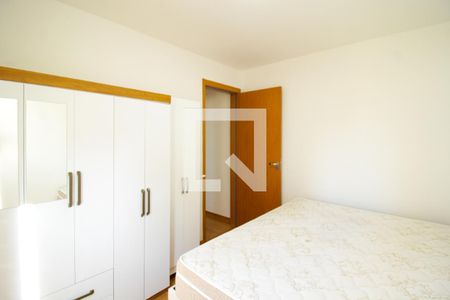 Quarto 1 de apartamento para alugar com 2 quartos, 44m² em Jardim Iris, São Paulo