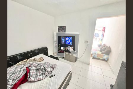 Sala/Quarto de casa à venda com 3 quartos, 145m² em Vila Teresinha, São Paulo