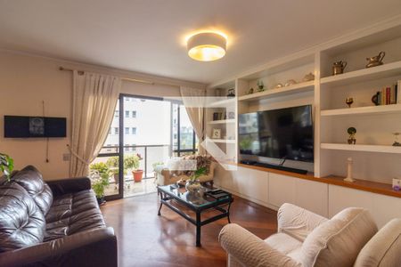 Sala de apartamento à venda com 4 quartos, 215m² em Jardim Europa, São Paulo