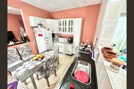 Cozinha de casa à venda com 4 quartos, 80m² em Jardim Santa Cruz (zona Norte), São Paulo