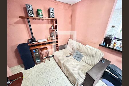 Sala de casa à venda com 4 quartos, 80m² em Jardim Santa Cruz (zona Norte), São Paulo
