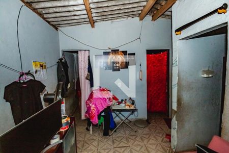 Casa para alugar com 2 quartos, 140m² em Zilah Sposito, Belo Horizonte