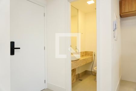 Lavabo de apartamento para alugar com 2 quartos, 75m² em Funcionários, Belo Horizonte