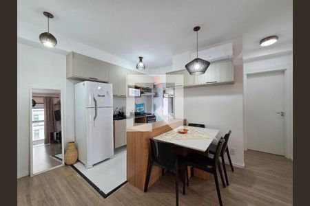Sala de apartamento para alugar com 1 quarto, 49m² em Indianópolis, São Paulo