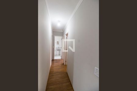 Corredor de apartamento para alugar com 2 quartos, 70m² em Vila Iracema, Barueri
