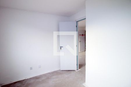 Quarto 1 de apartamento para alugar com 2 quartos, 42m² em Vila Kosmos, Rio de Janeiro