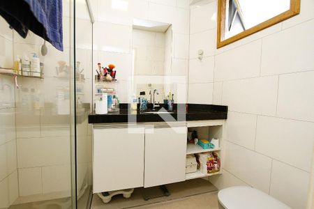 Banheiro de serviço de apartamento à venda com 3 quartos, 126m² em Coracao de Jesus, Belo Horizonte