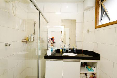 Banheiro de serviço de apartamento à venda com 3 quartos, 126m² em Coracao de Jesus, Belo Horizonte