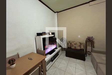 Sala de casa para alugar com 3 quartos, 80m² em Engenheiro Leal, Rio de Janeiro