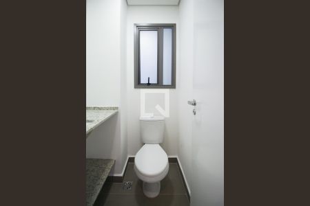 Lavabo de apartamento para alugar com 2 quartos, 67m² em Indianópolis, São Paulo