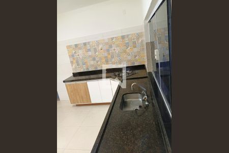 Cozinha de casa para alugar com 2 quartos, 114m² em Jardim Santa Júlia, São José dos Campos