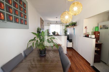 Sala / Cozinha de apartamento à venda com 2 quartos, 54m² em Conjunto Residencial José Bonifácio, São Paulo