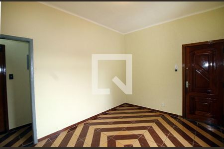 Sala de apartamento para alugar com 2 quartos, 52m² em Olaria, Rio de Janeiro
