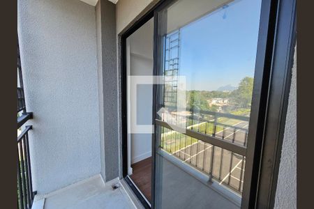 Varanda  de apartamento para alugar com 2 quartos, 55m² em Barra Olímpica, Rio de Janeiro